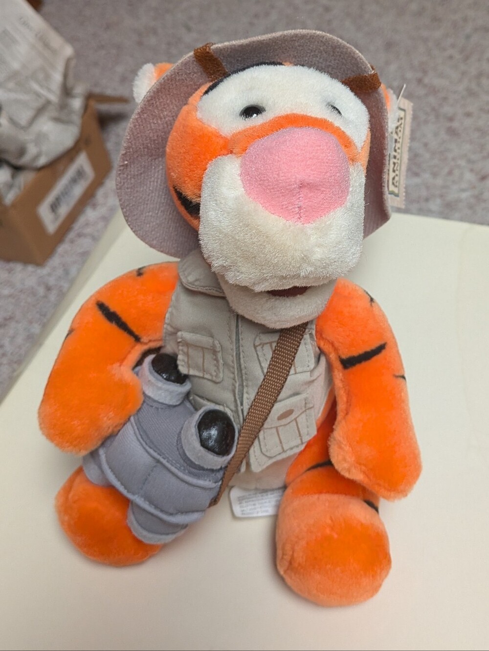 Vintage Animal Kingdom Safari Tigger Stuffed animal